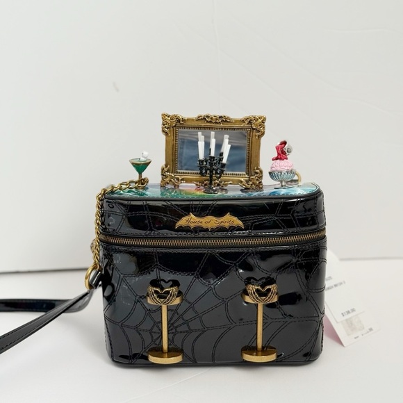 Betsey Johnson House of Spirits Crossbody Bag Limited Edition Halloween NWT - Picture 3 of 13
